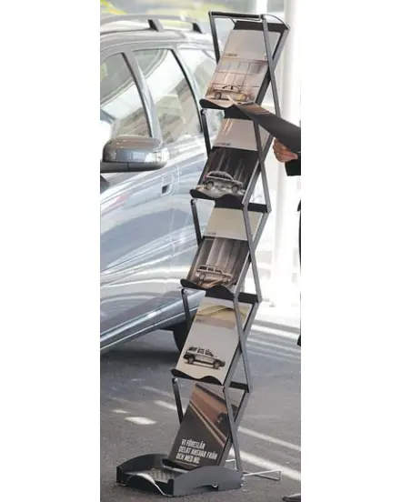 Brosjyrestativ Swing Up 5 stk A4 miljø.webp